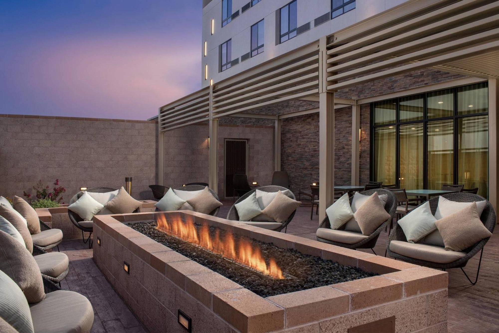 Courtyard By Marriott Las Cruces At Nmsu Eksteriør bilde